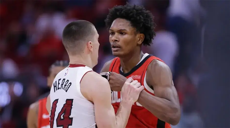 班亚马无疑, 中的阅读能, 仅次于爱德 班亚马无疑, 中的阅读能, 仅次于爱德