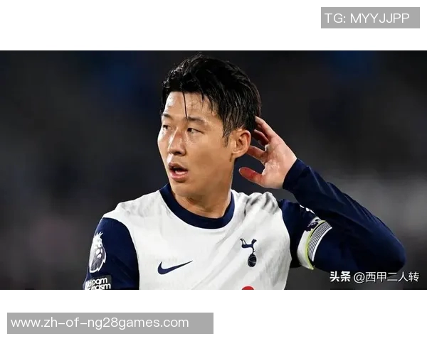 《足球球星神奇操作大揭秘:那些令人瞠目结舌的绝技瞬间》