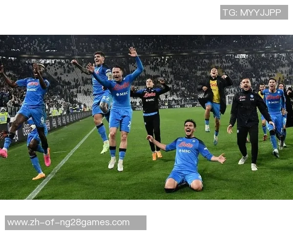 四大足球巨星同场竞技巅峰对决揭秘球场传奇与未来之星的较量